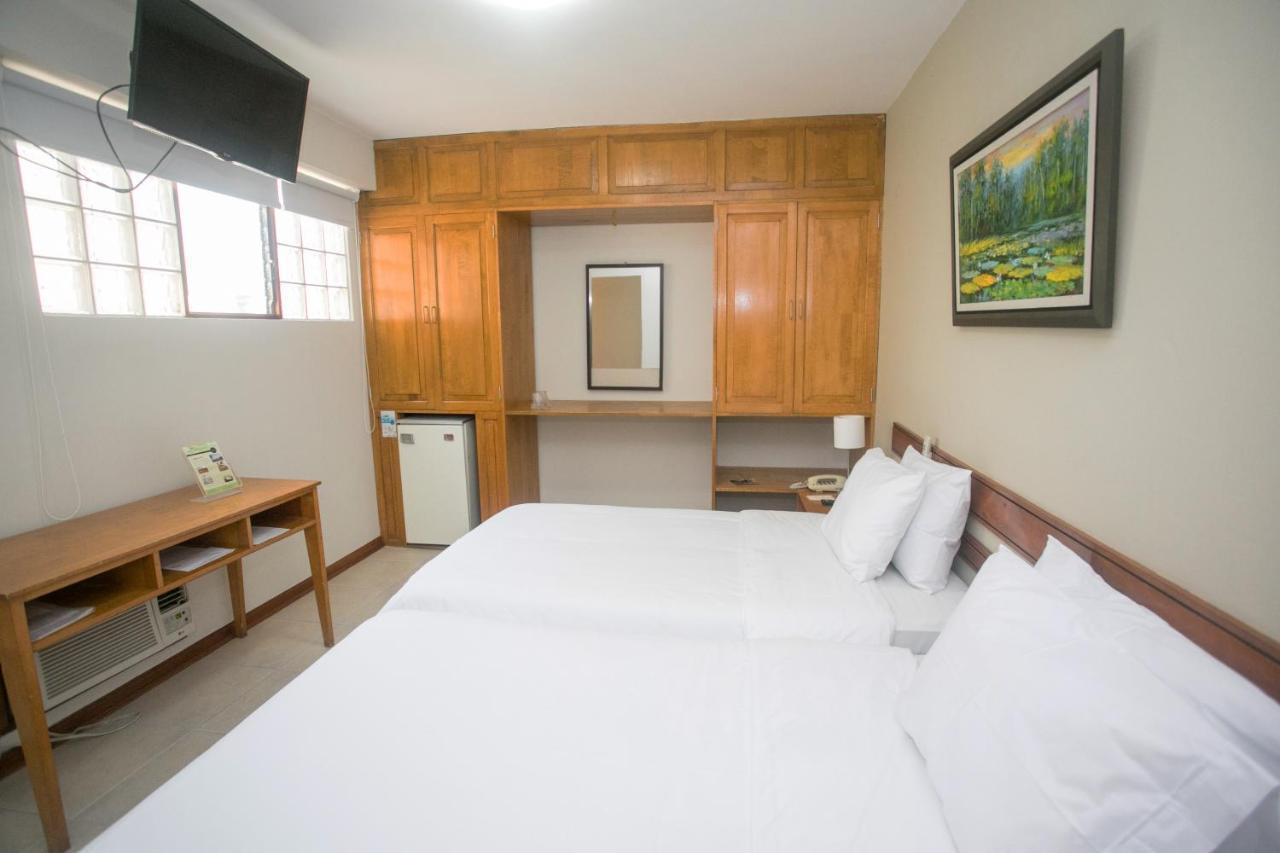 Hotel Acosta อีกีโตส ภายนอก รูปภาพ